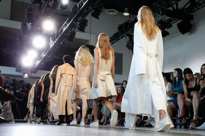 Look 37
